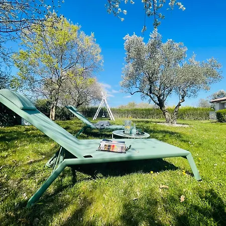 Villa Luxury In Istria - 9,000 Sqm Private Estate With Pool & Sauna, 15 Min To Sea, Near Fazana, 3 Bedrooms Jursici