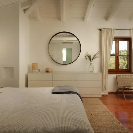 Luxury In Istria - 9,000 Sqm Private Estate With Pool & Sauna, 15 Min To Sea, Near Fazana, 3 Bedrooms