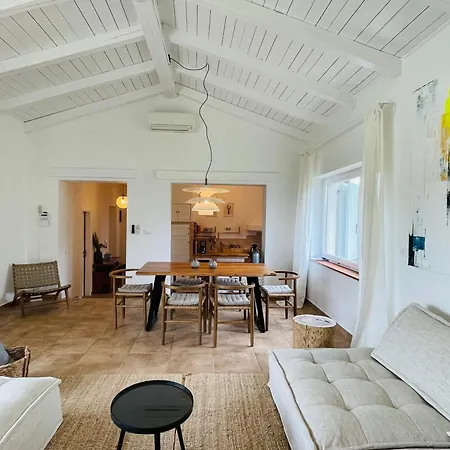 Luxury In Istria - 9,000 Sqm Private Estate With Pool & Sauna, 15 Min To Sea, Near Fazana, 3 Bedrooms Jursici